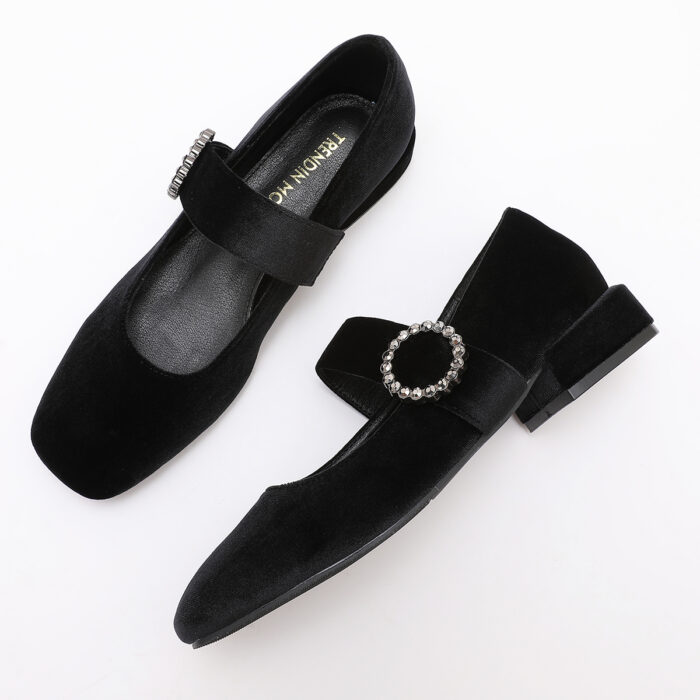 Zapato de Punta Cuadrada de Terciopelo Negro - Imagen 3
